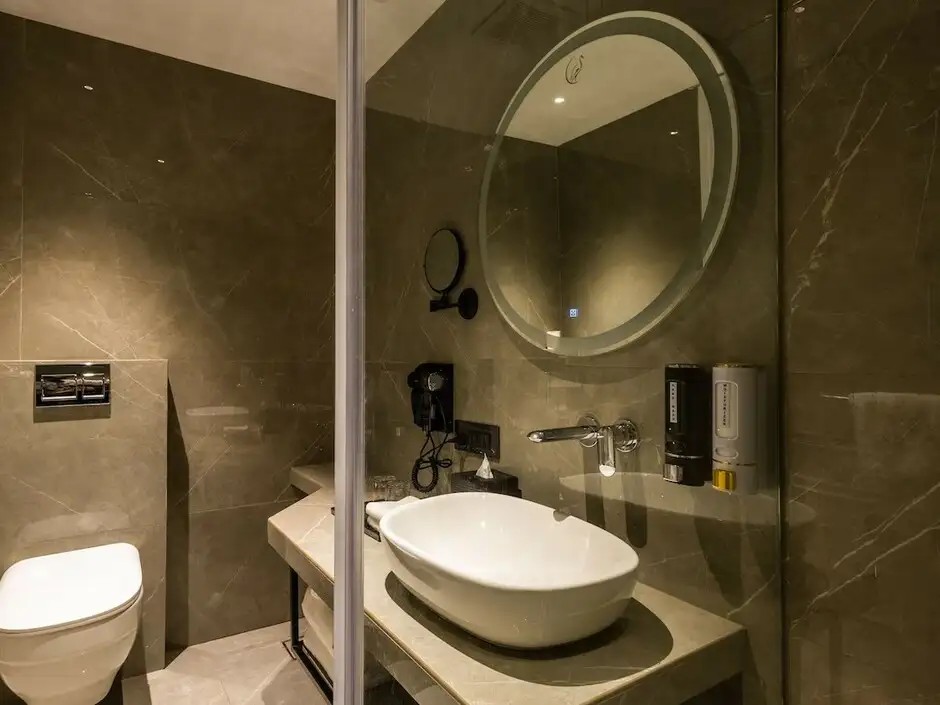 RENEST CALANGUTE GOA