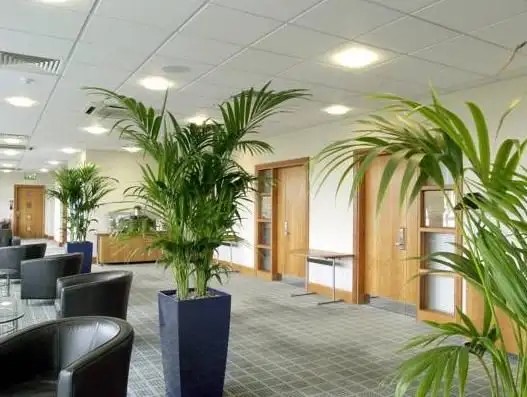 HOLIDAY INN EDINBURGH