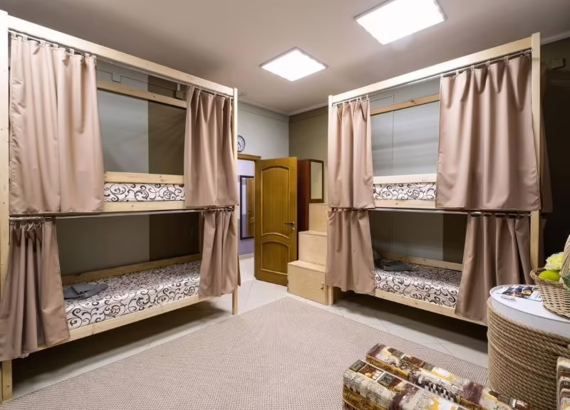 IHOSTEL