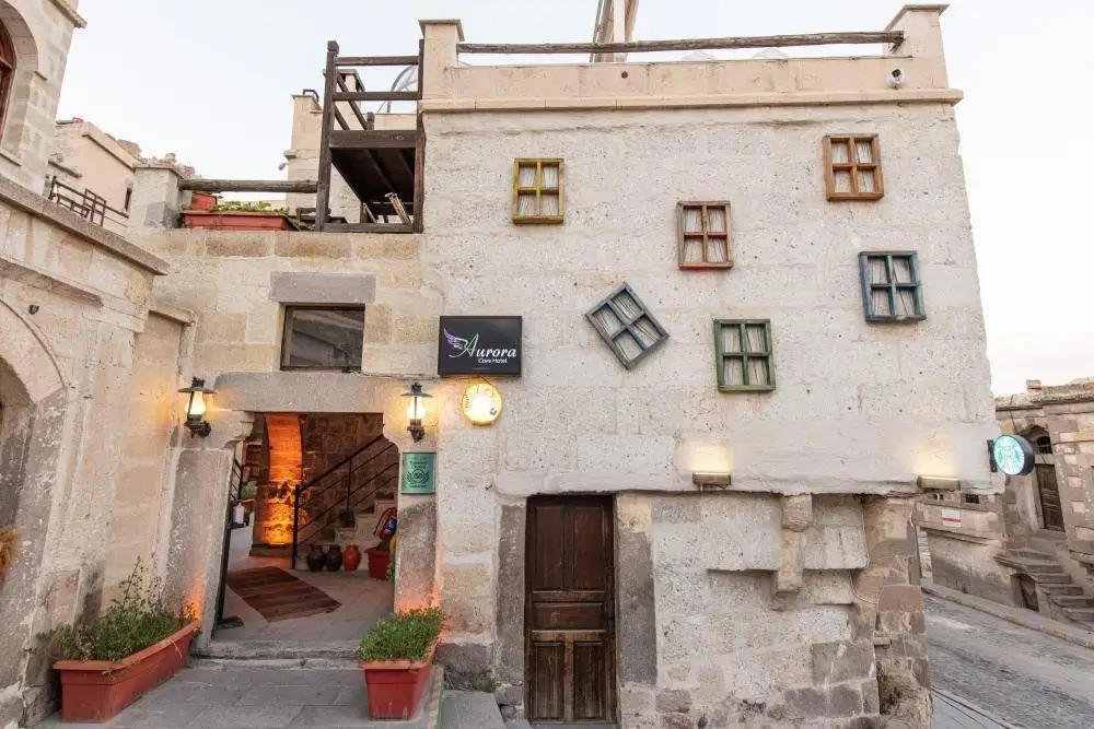 AURORA CAVE HOTEL