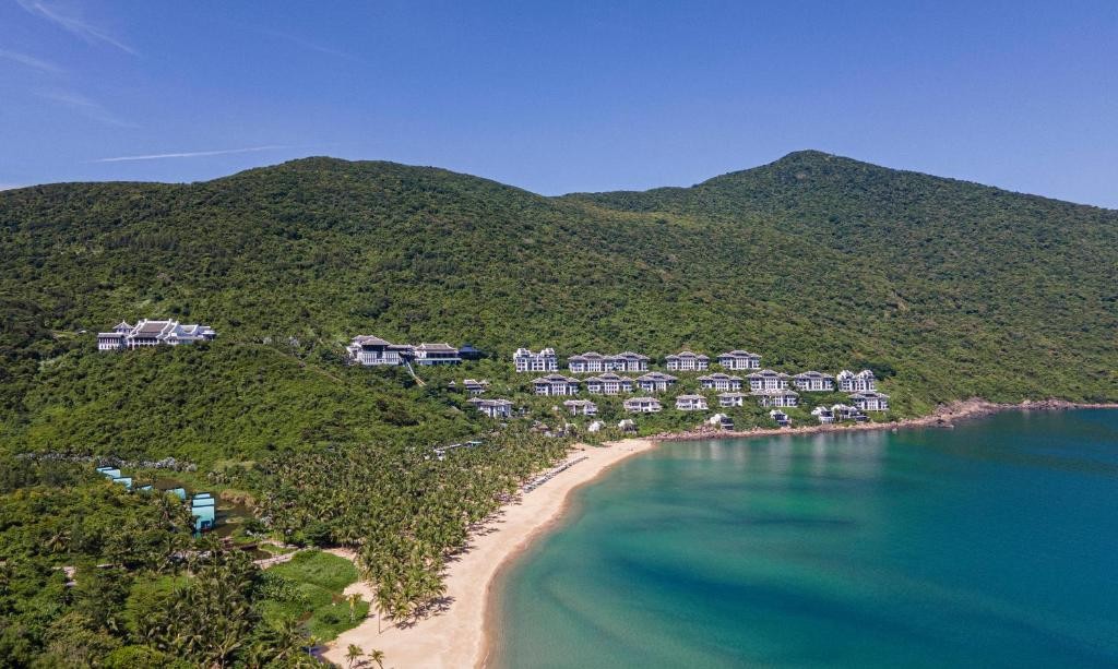 INTERCONTINENTAL DANANG SUN PENINSULA RESORT (EX. INTERCONTINENTAL DANANG)