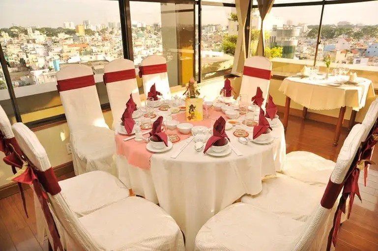 LOTUS SAIGON HOTEL (EX. NEW EPOCH)