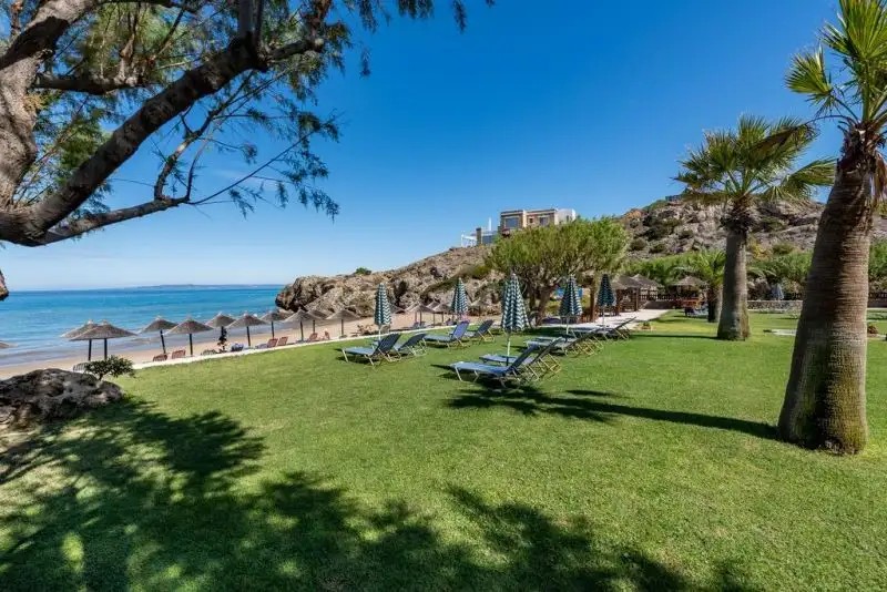 PLAKA BEACH RESORT