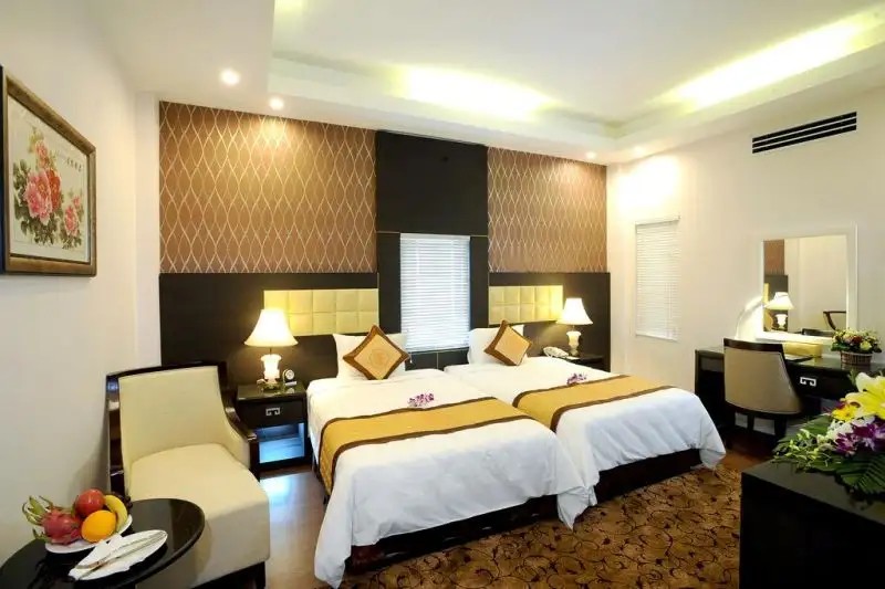 NEW ERA HOTEL & VILLA