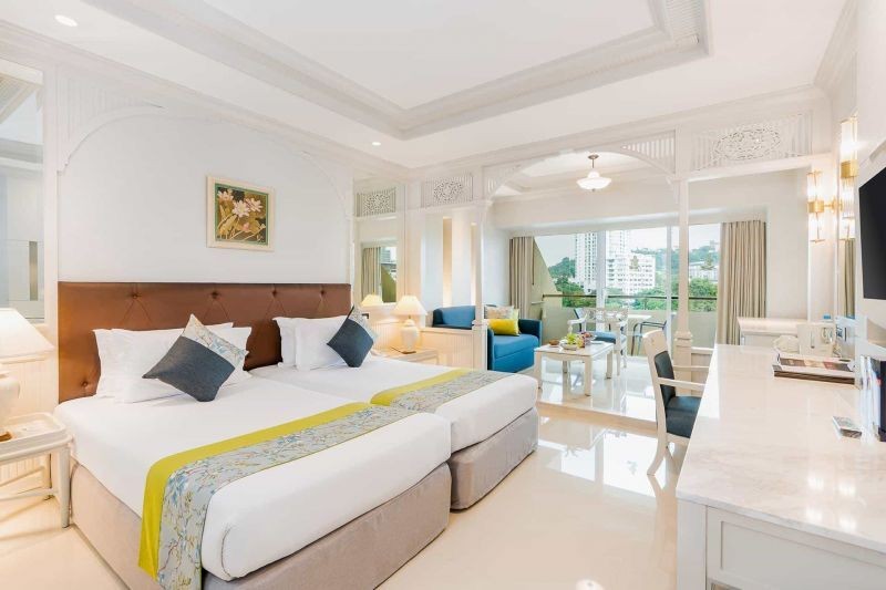mini suite plus sunrise view