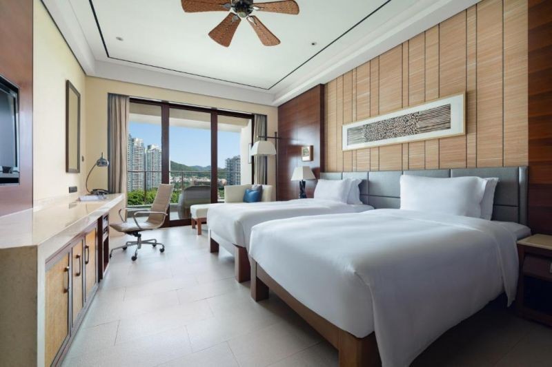 1 king bed +1 single bed standard bay view