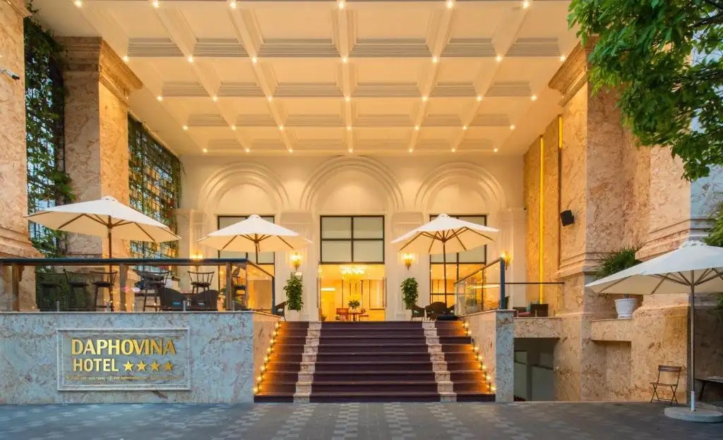 DAPHOVINA HOTEL (EX. ASTON HOTEL NHA TRANG)