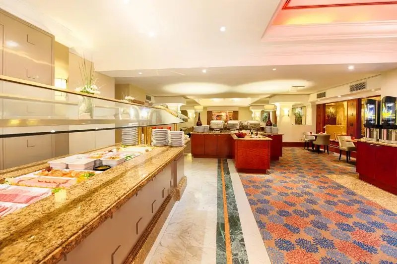 LEONARDO DUSSELDORF CITY CENTER (EX. HOLIDAY INN DUSSELDORF)