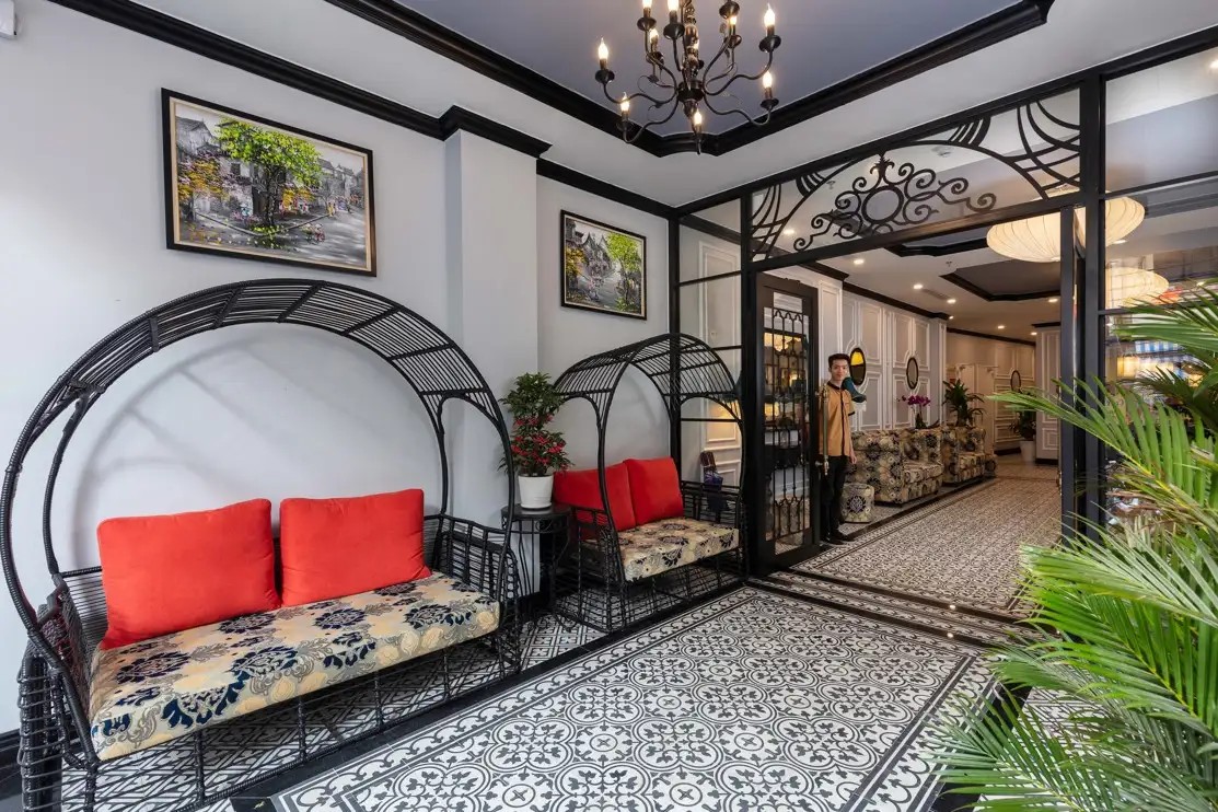 BABYLON PREMIUM HOTEL & SPA HANOI