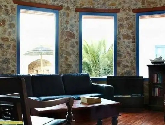 MELTEMI LUXURY SUITES