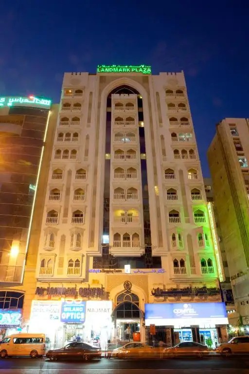 LANDMARK PLAZA BANIYAS