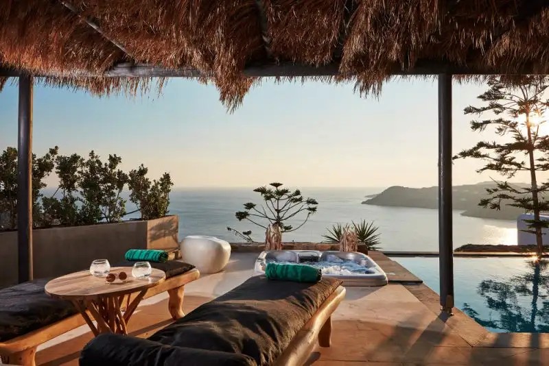 MYCONIAN UTOPIA RESORT