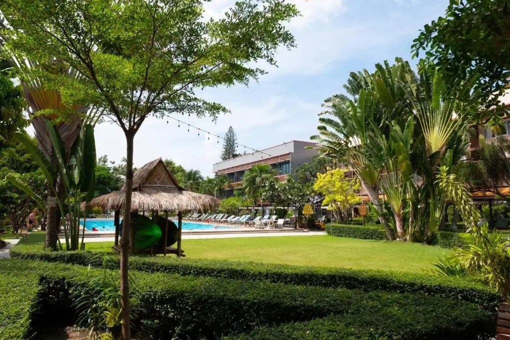 BASAYA BEACH HOTEL & RESORT