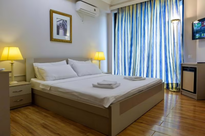 CENTRAL HOTEL