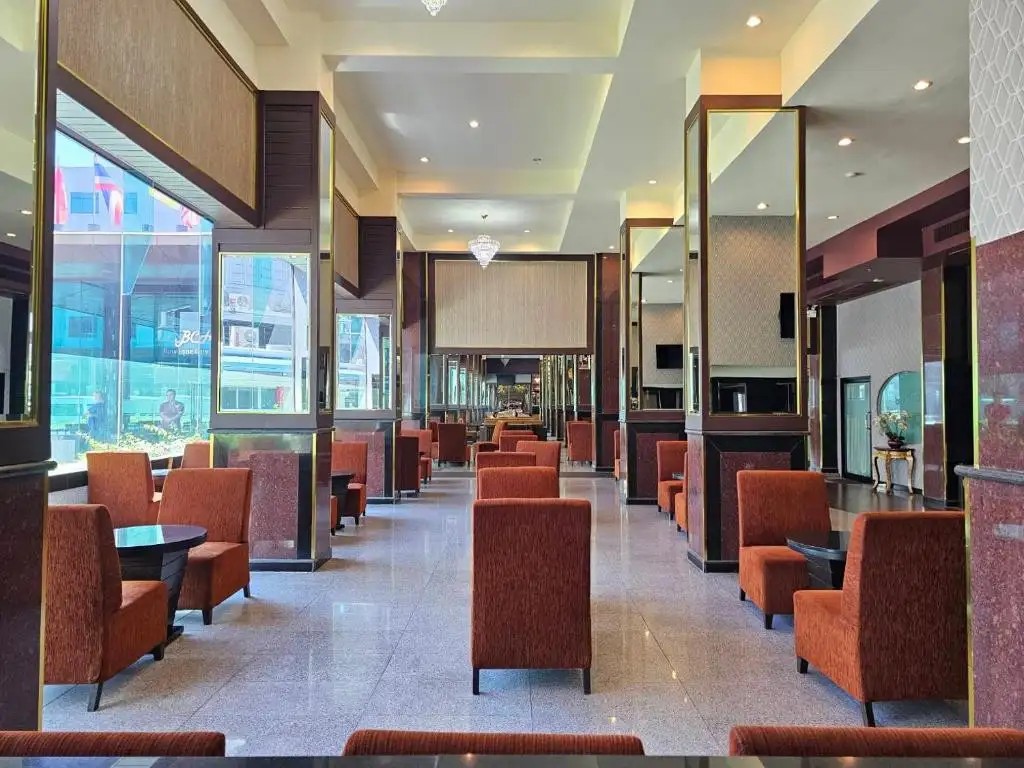 BOUTIQUE CITY