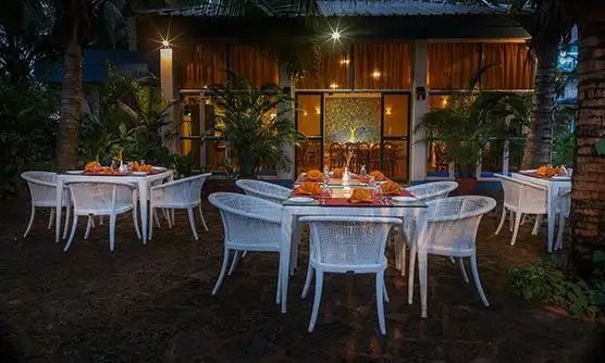 ROYAL GOAN BEACH CLUB AT ROYAL PALMS