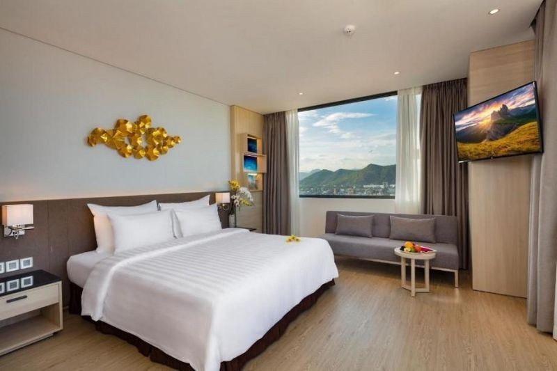 premier deluxe partial sea view