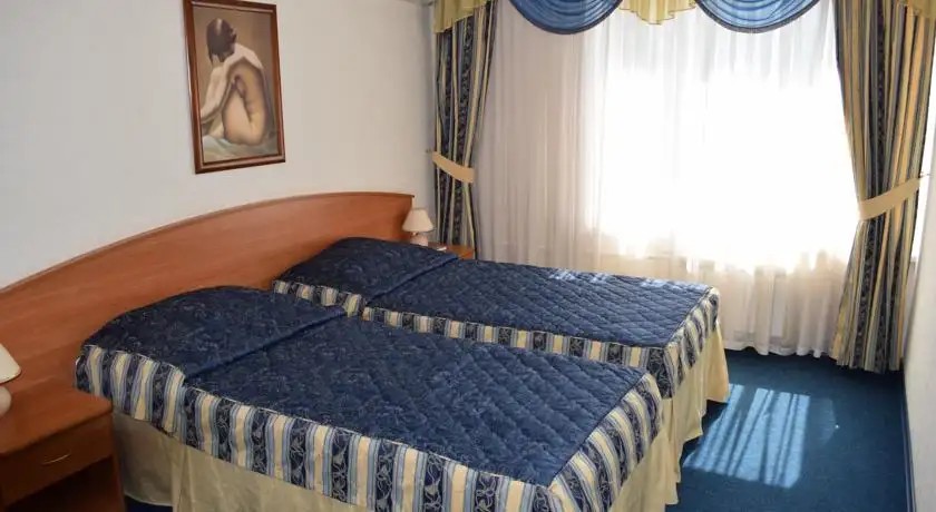 САЯНЫ