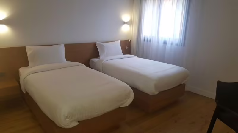 NEW PRESIDENT HOTEL