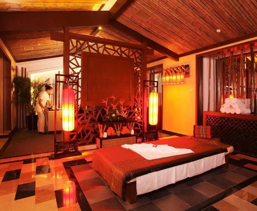BAYSHORE HOTEL DALIAN