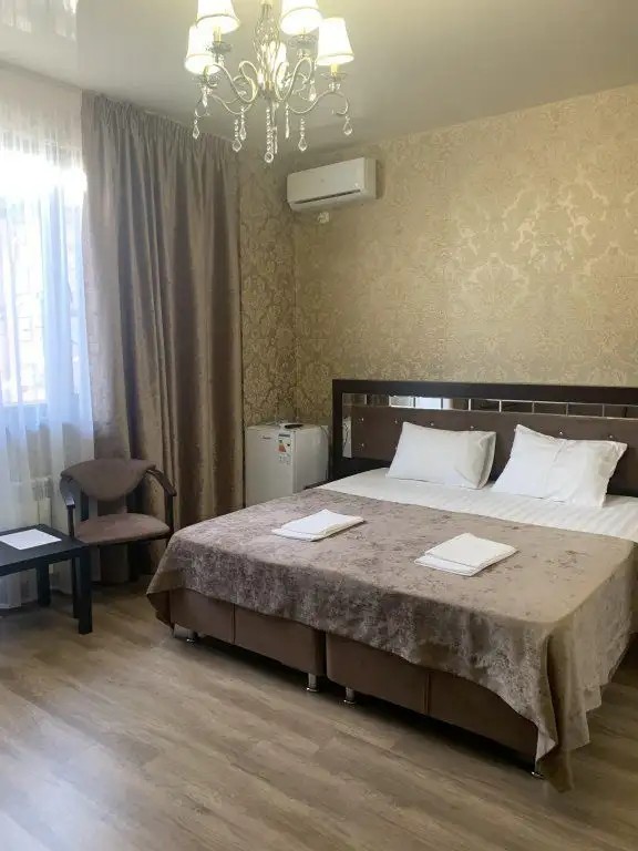 ГОСТЕВОЙ ДОМ НА ЭВКАЛИПТОВОЙ 25