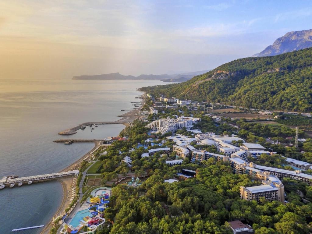 RIXOS SUNGATE THE LAND OF LEGENDS FREE ACCESS