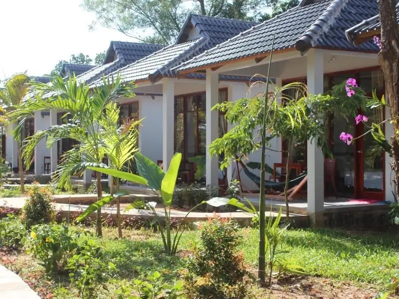 HOA NHAT LAN BUNGALOW
