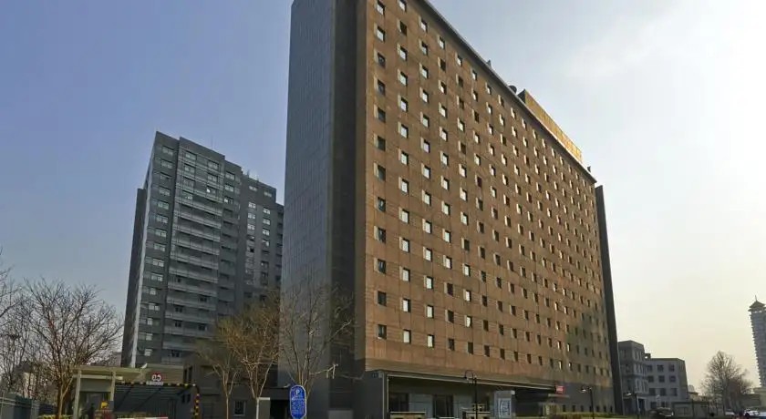 IBIS SANYUAN