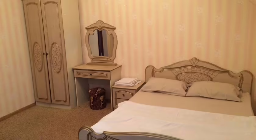 ПУРПУРНЫЙ ЗАМОК