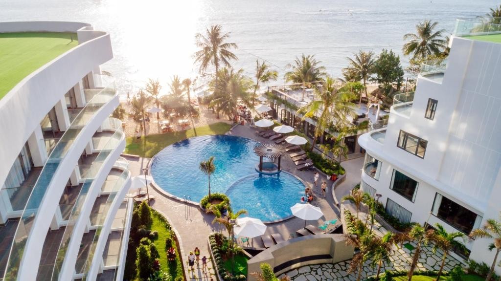 SUNSET BEACH RESORT AND SPA