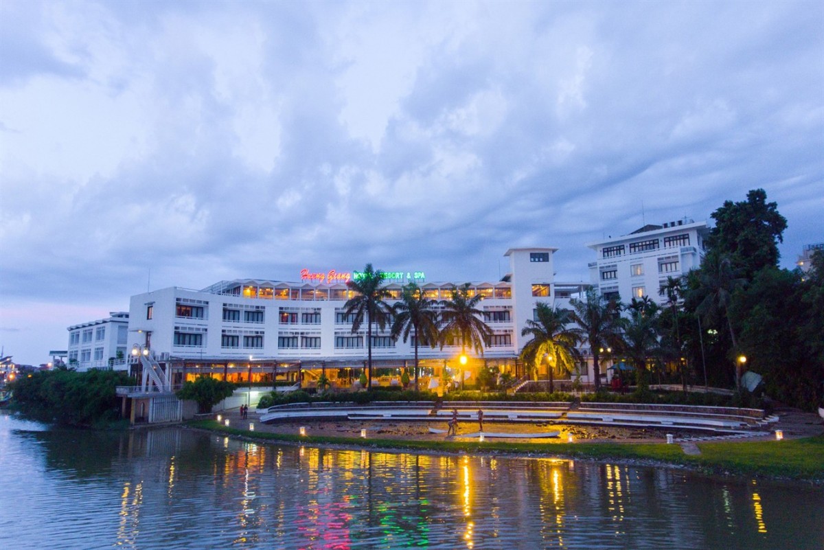 HUONG GIANG HOTEL RESORT & SPA