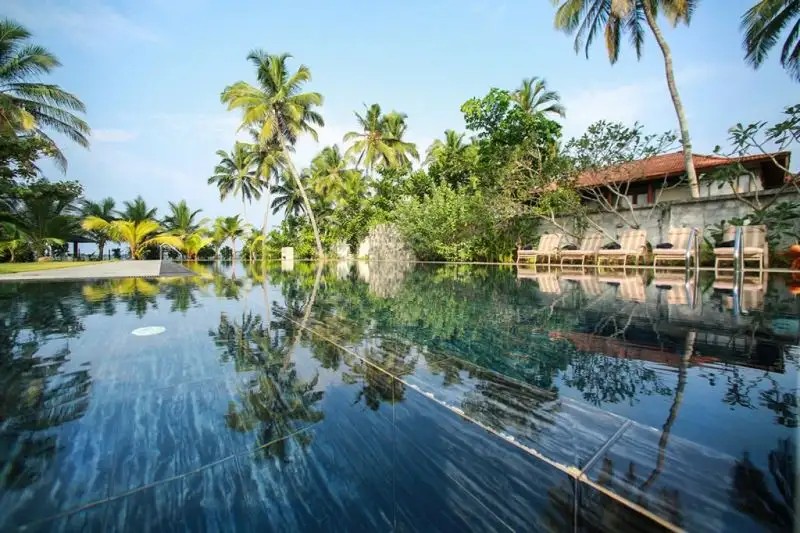 WADDUWA BEACH VILLA