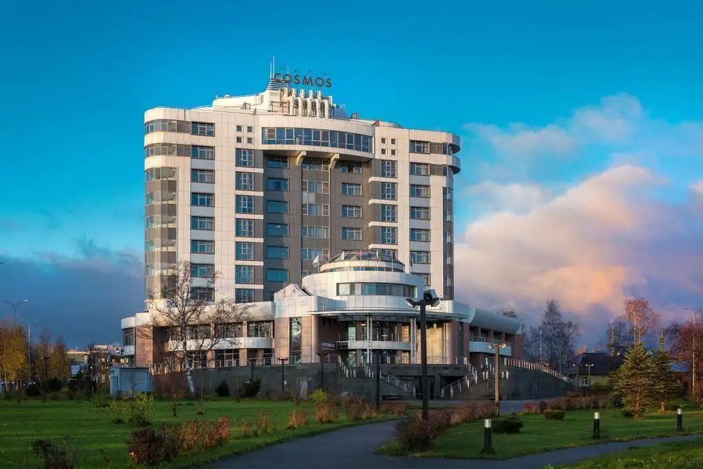COSMOS PETROZAVODSK (EX. ОНЕГО ПАЛАС)