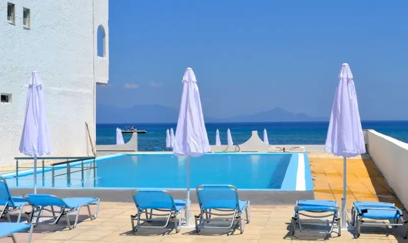 VALYNAKIS BEACH ISLAND RESORT