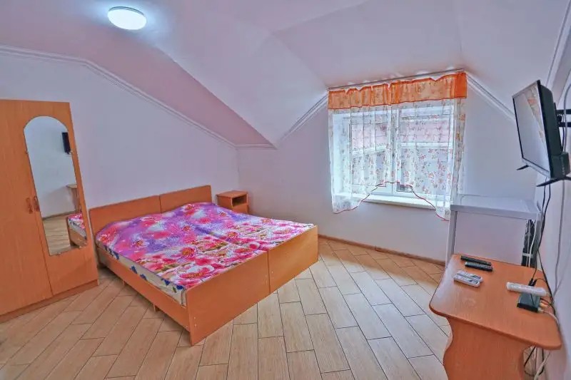 ЗЕЛЕНЫЙ ДВОРИК