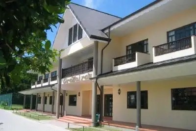 LA DIGUE ISLAND LODGE