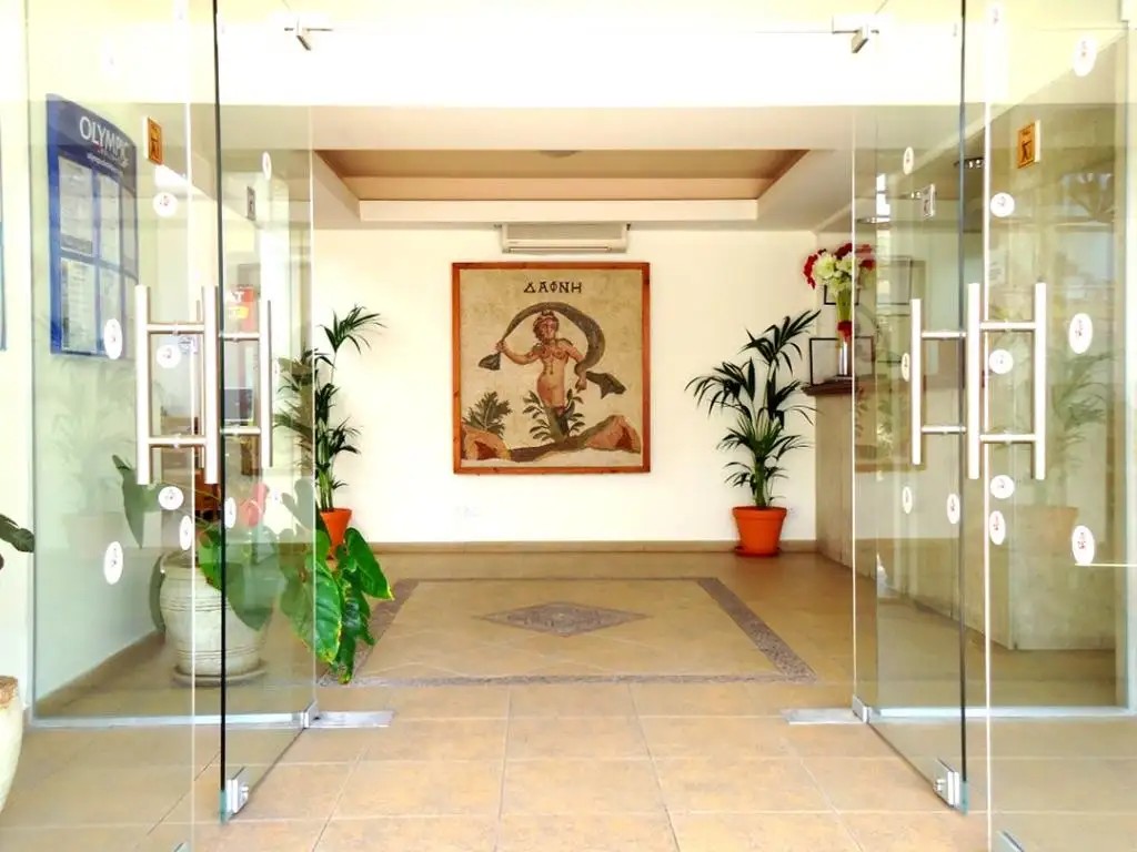 DAPHNE HOTEL APARTMENTS