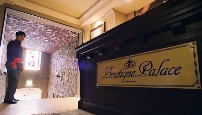 THE BOUTIQUE PALACE
