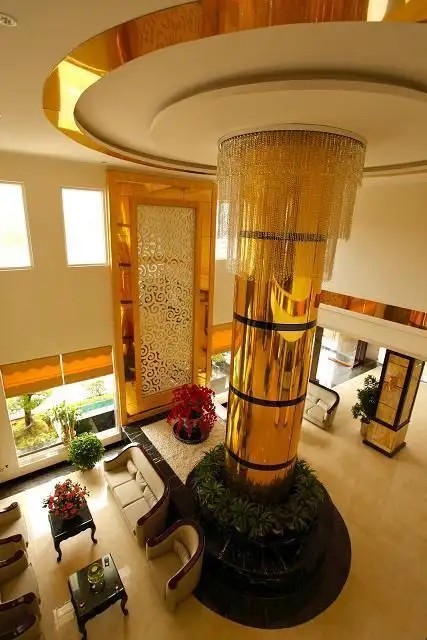 GOLDEN HALONG