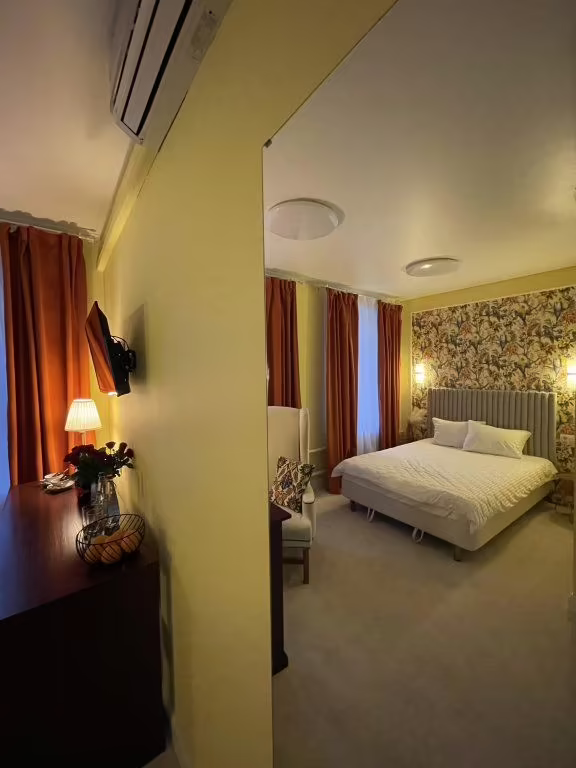 MARK INN HOTEL