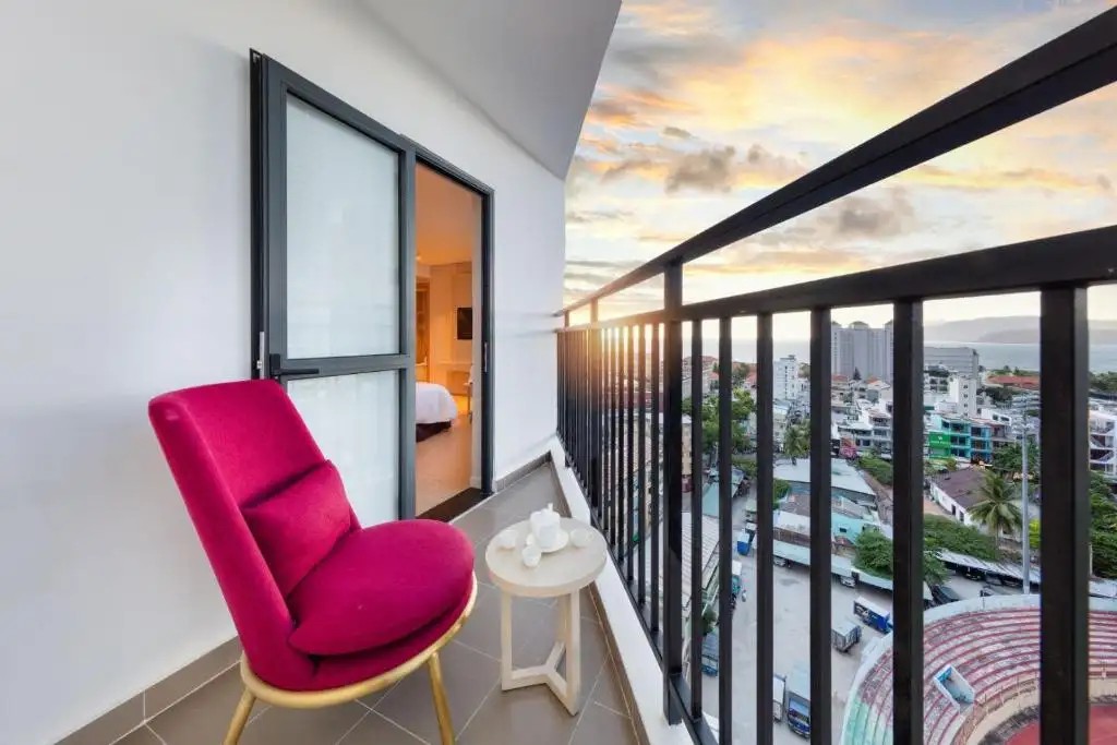 DQUA HOTEL NHA TRANG