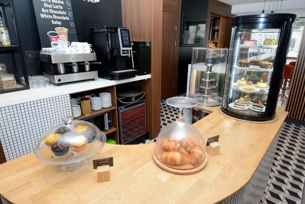 HOLIDAY INN ISTANBUL CITY TOPKAPI