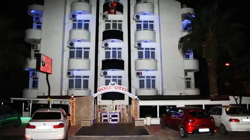 ROZZ HOTEL 2