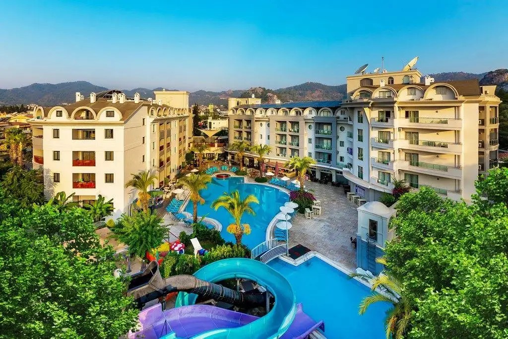 COSTA MARE SUITES (EX. COSMOPOLITAN RESORT)
