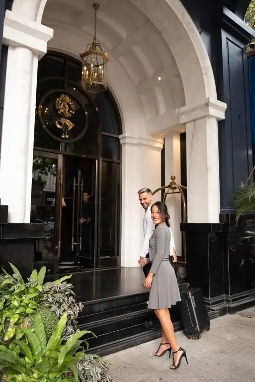 OGALLERY MAJESTIC HOTEL & SPA