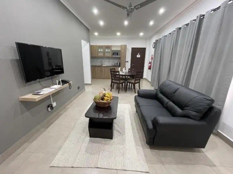 B HOLIDAY APARTMENTS
