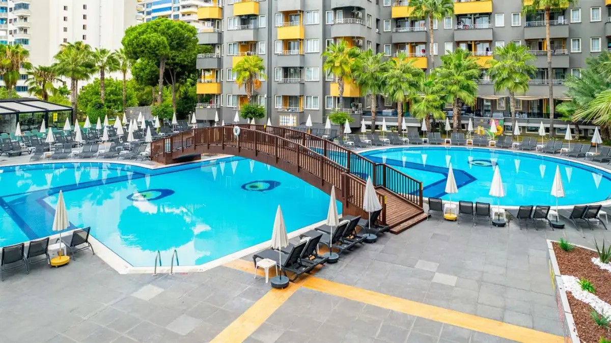 SENZA HOTELS GRAND SANTANA 