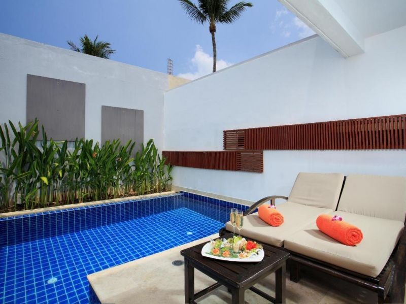 pool villa with loft