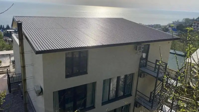 VILLA 16 PLUS