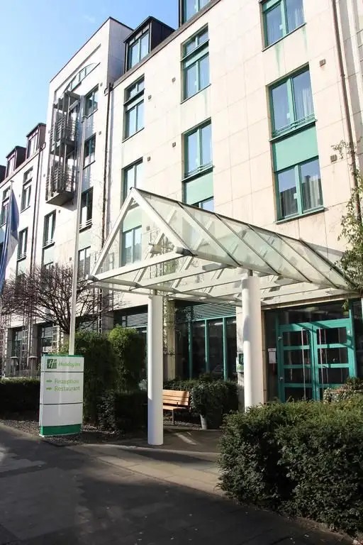 HOLIDAY INN DUSSELDORF HAFEN